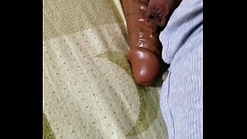 Preview 4 of Indian Sapna Videos - Valeria y su dildo