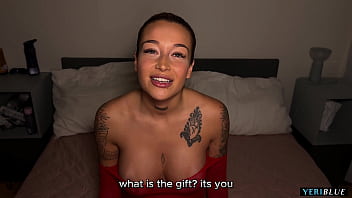 Preview 1 of Little Elf Rape Hentai - Mi amigo le regala su novia una noche conmigo para follarla