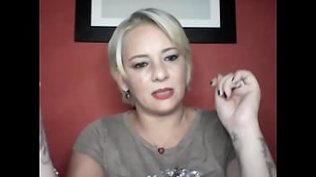 Preview 4 of Pusy Blast With Crackers - REALIZEI A FNTASIA DELA / LORA E A INDIA