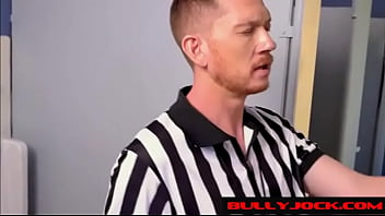 Preview 3 of Www Sxs Hors And Grls Foks Com - Seducing the ref at halftime@BullyJock