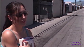 Preview 1 of Young Porn Actress - La studentessa in cambio di denaro si fa scopare il culo
