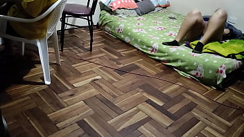 Preview 2 of Rica Sadica - Estoy donde mi mejor amigo jugando en la pc Luego viene Su ESPOSA le pone los cuerno conmigo ya que mi mejor amigo no se la folla aprovecho para FOLLARMELA MIENTRAS EL SIGUE JUGANDO