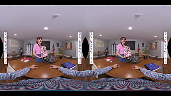 Preview 1 of Mon Sex Amerika - Student Aria Valencia gets fucked by her professor - VR
