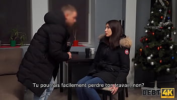 Preview 2 of Mia Klepha - DEBT4k. Un mec sort une bite dure d&#039_un pantalon pour punir le ravissant d&eacute_biteur