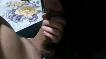 Preview 2 of Opnx - GANHEI UM BOQUETE GOSTOSO E DEPOIS ENFIEI 2 PAUS NA BUCETINHA DA PUTINHA