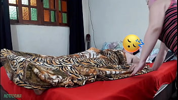 Preview 1 of Dped Mom - Priminha safadinha