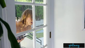 Preview 1 of 2jungs 1mdel5 - GIRLSWAY A Stranger Came Into My House To Squirt Everywhere!