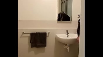 Preview 1 of Xxxxxnnxxxxx Black - Piss squirt