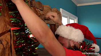 Preview 2 of Gova Beeh Sex - Festive season with dicks around - Johnny Hill,  Tristan Hunter