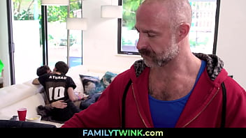 Preview 1 of Xnxx Toshay - FamilyTwink.com ⏩ Young Boys Feeding with ther Dicks behind Stepdad - Musclebear,  Daniel Dean,  Dakota Lovell