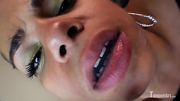 Preview 1 of Vasted Fuck - Gemini &quot_Smokey Lips&quot_