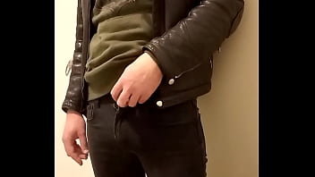Preview 2 of Real Sax Xxx India - Jeans bulge