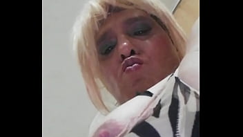 Preview 1 of Xxxx Hide - Travesti Sevda big titsy