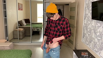 Preview 1 of Plus Busty - Str8 Hung Hipster Cum on Daddy Face /big Dick (23cm) /uncut /big Load /young