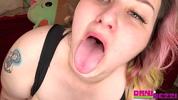 Preview 3 of Saudi Arabia College Sex - BBW FUCKS PUSSY UNTIL SHE CREAMS AND TASTES HER OWN CUM!