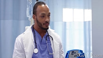 Preview 1 of Medival London - Help My Bulge Out,  Doc - Max Adonis,  Mateo Fernandez