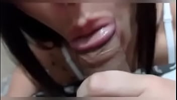 Preview 4 of Breezer Brother Fuck Sister - Comendo a namorada no sof&aacute_ de casa