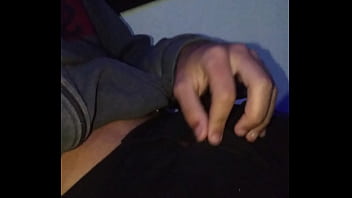Preview 1 of Latin Shemale Multiple Cum - Batendo uma depois do trabalho