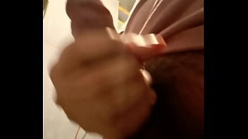 Preview 2 of Bang Fuking - Paja En el ba&ntilde_o (FB Omar Gare)
