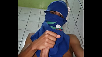 Preview 2 of Shmalle Girl - Novinho magrinho gozando aos 30s