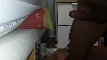 Preview 2 of Trio Con La Mucama - Aburrido en casa ?