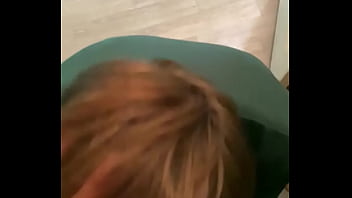Preview 1 of Xxx Videos 1time - Сосет хуй в гондоне