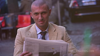 Preview 4 of Brazzlar Narsh - Giorgia Roma tourist in Rome gets her tight ass gets fucked by Luca Ferrero and public blowjob MS126