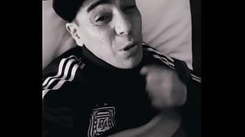 Preview 3 of Public Badroom - V&iacute_deo de verificaci&oacute_n