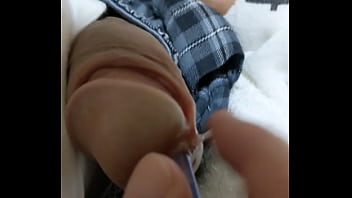Preview 1 of Jacket Anal - 尿道にバルーンカテーテルを挿入すると先走りがどんどん溢れてきちゃいます。ちょっと触っただけでぬちゃぁ&hellip_と透明な糸が