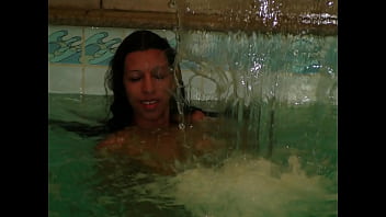 Preview 3 of Hairy Oldervieille Francaise - Suit Romana Hotel Free in Rio de Janeiro Brazil! PART 04