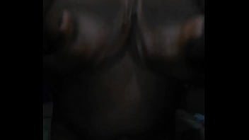 Preview 4 of Gey Sxa - Playing with my big breasts