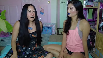 Preview 3 of Porn Ledis 12 Year - Telling your partners about ABDL and diaper fetish with Diaperperv and Miss Mae Ling in Las Vegas