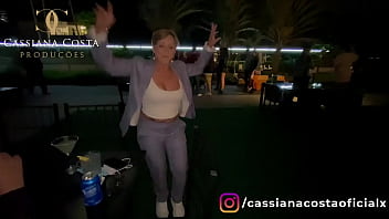 Preview 1 of Horror Old Movies - Cassiana Costa transou com um f&atilde_ depois da festa