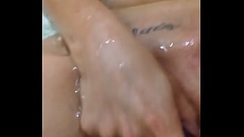 Preview 1 of Elsa Vr - Katie learned that jetted tubs get her off
