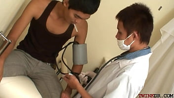 Preview 1 of Porn Mobieshtml - Twink Asian pissing and getting nailed by doctor after exam