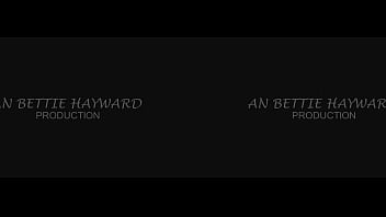 Preview 1 of Bbw Amatrise5 - UK Pornstar Bettie Hayward - Free 3D VR Test Video: Experimenting with the level of 3D using Sex toys,  Fingering &amp_ Climaxing