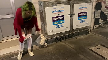 Preview 2 of Special Guest Boss - Se fue de pinta y se masturba en la calle hasta lograr un squirting