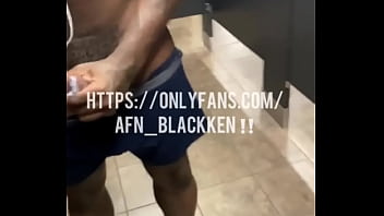 Preview 3 of 3g Xxxbf Vedo - Meet me in the locker room