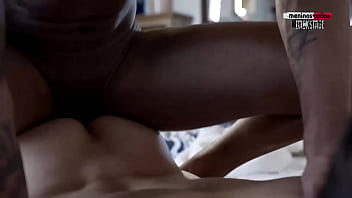 Preview 3 of Pakistani Girls Remove Hair - Making OF Chris Bueno &amp_ Rafael Moura - Bareback (Foda ao mar)