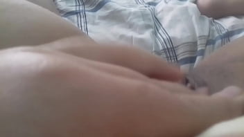 Preview 1 of Polis Xxx Americon Video - Grande grelo pulsando e buceta latejando