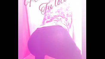 Preview 3 of Korean Office Girl - PERREO A LO LOCO