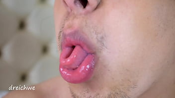 Preview 3 of Indiyan Xxx Video Free - Delicious wet and moist tongue