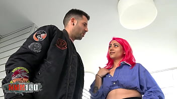 Preview 1 of Holly Henderson Xxx - Nala the naughty neighbor gets fucked in the stairwell
