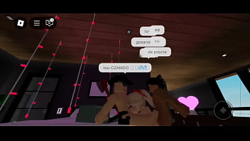 Preview 2 of Bisaya Kayatan - Novinha n&atilde_o tinha dinheiro para pagar a entrega e teve que dar a buceta em um sexo a tres com BWC e BBC - Brookhaven