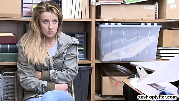 Preview 1 of Shala Jennings Sex Videos - Kate let Officer fucks her tight pussy
