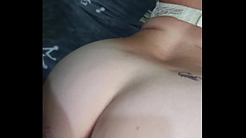 Preview 4 of Mujeres Buen Cuerpo Xxx - Sexy wife lowered her panties and let her pussy be fucked