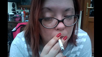 Preview 3 of Lesbian Face Chatting - First Fags Of The Morning With BBW Tina Snua - Coughing Fetish
