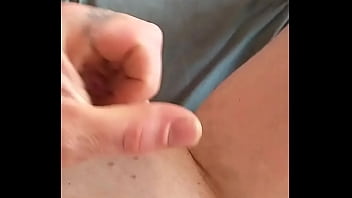 Preview 3 of Amazonas Tetonas - Ma bite mesure 7 pouces et demi bander dur