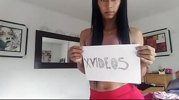Preview 2 of Kolombiya Mom Son - V&iacute_deo de verificaci&oacute_n