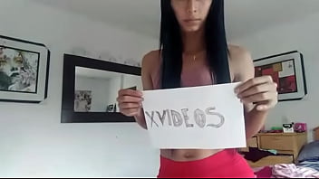 Preview 1 of Kolombiya Mom Son - V&iacute_deo de verificaci&oacute_n